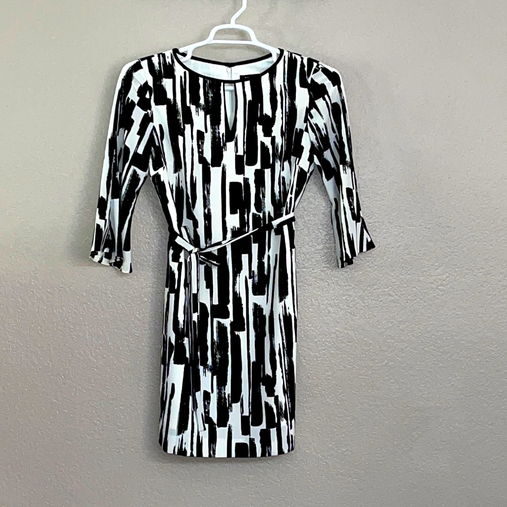 Tahari Dress Black White Keyhole Paint Marks Sz 4